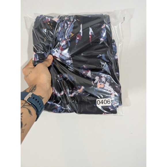 LIVI Womens Floral High Waist Cropped Leggings Plus Sz 26/28 Yoga Gym Training - Picture 7 of 7